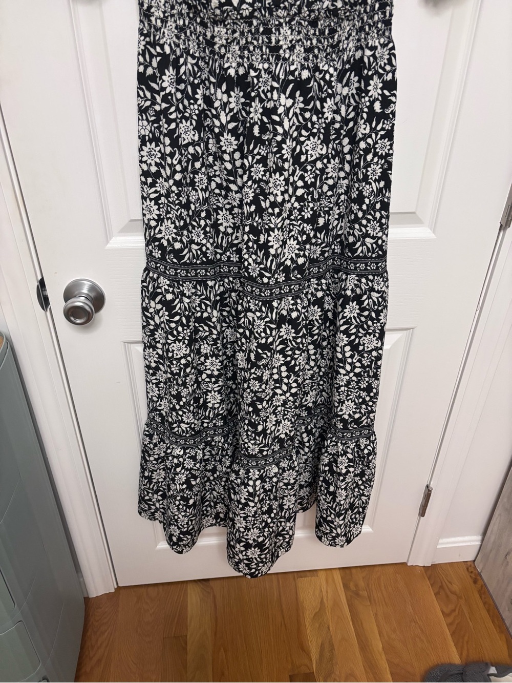 Max Studio Black & White Floral Smocked Maxi Dress - Picture 6 of 15